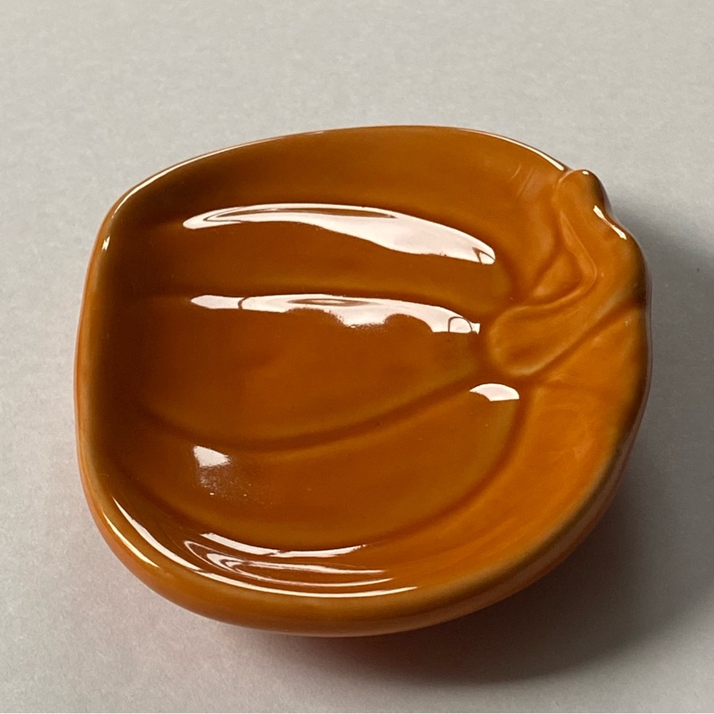 Pumpkin Trinket Dish Small Plate Thanksgiving Ceramic Fall Autumn Orange MINT - Picture 9 of 13